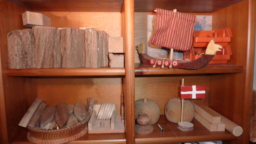 Wimmelbild Holz